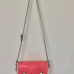 Pre-owned COACH Park Colorblock Salmon Pink/Tan/White Leather Crossbody Bag